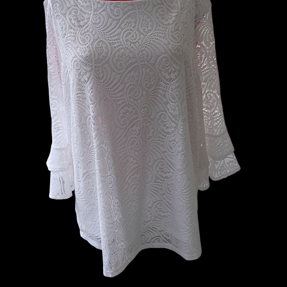 Roz & Ali White Lace Blouse
